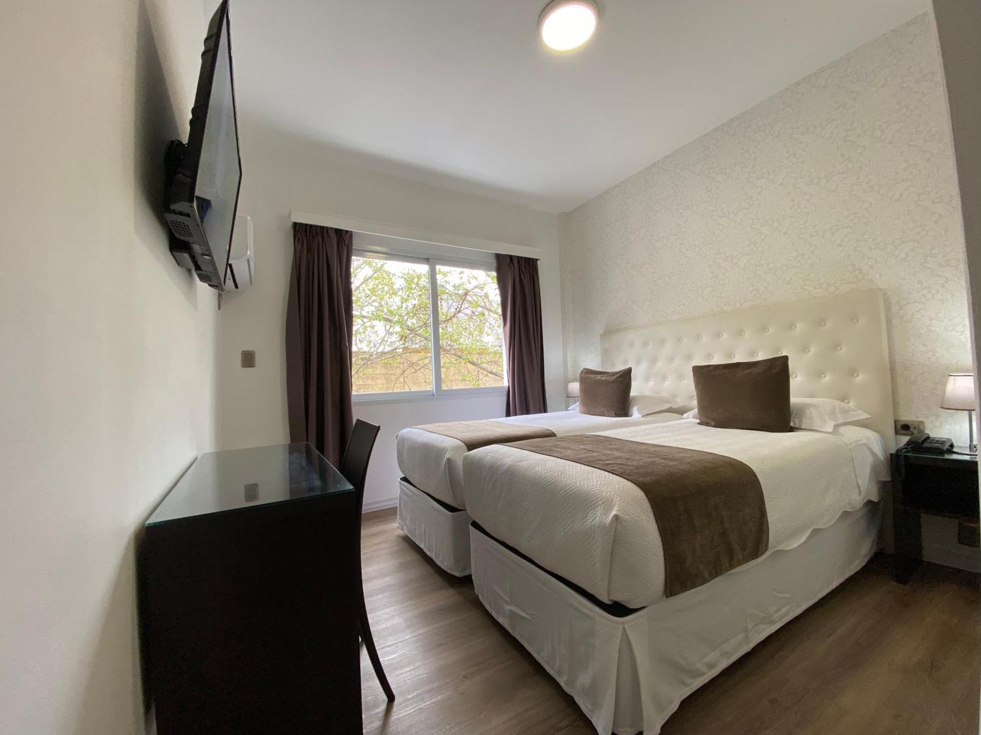 Alvear Hotel 3*